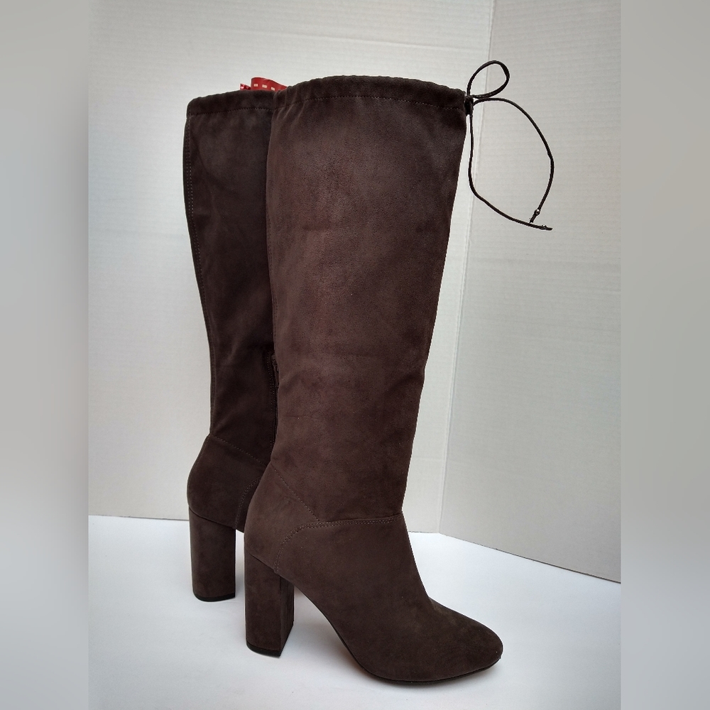 Dolcetta Pearl Brown Faux Suede Knee boots Block Heel size 8